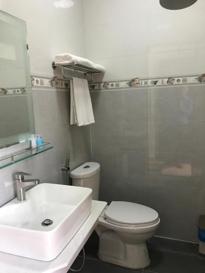 דה לאט Ngoc Tran Hotel מראה חיצוני תמונה